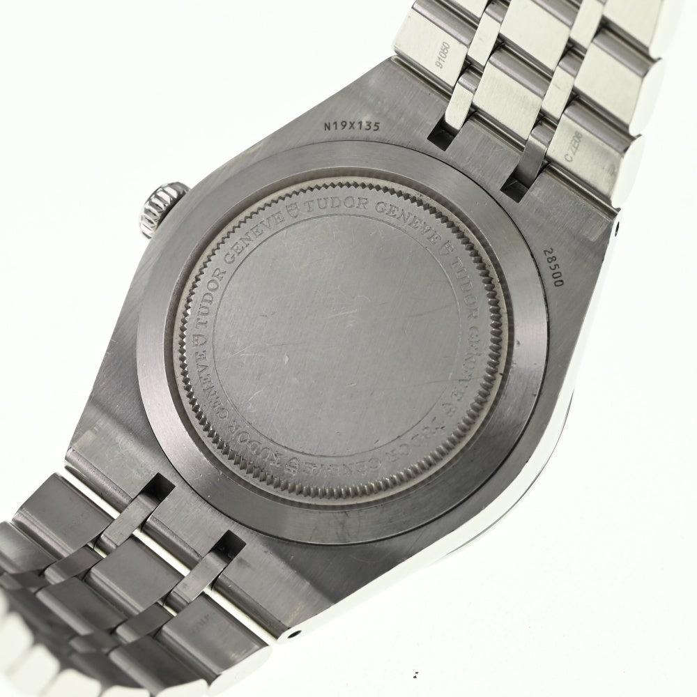 with paper TUDOR Royal 28500 Date Silver Dial Automatic Men's
 Watch R#136938