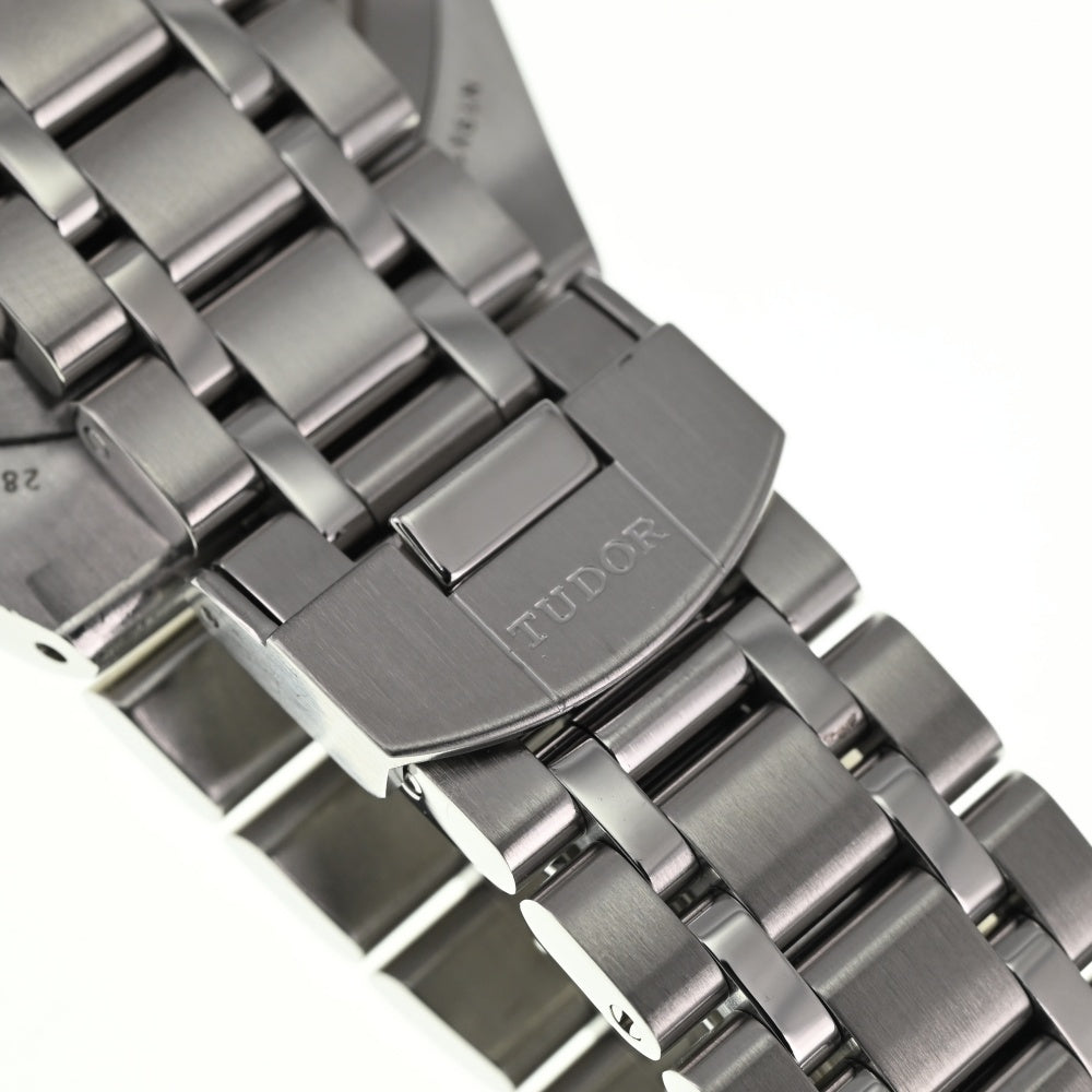 with paper TUDOR Royal 28500 Date Silver Dial Automatic Men's
 Watch R#136938