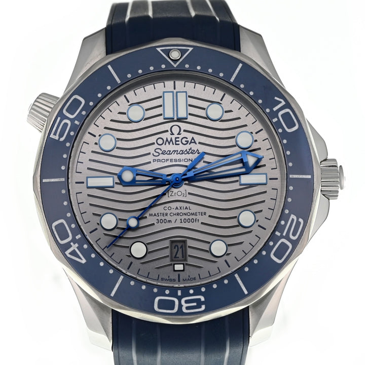 with paper OMEGA Seamaster 300M CO-AXIAL 210.32.42.20.06.001 gray Dial Automatic Men's
 Watch N#137574