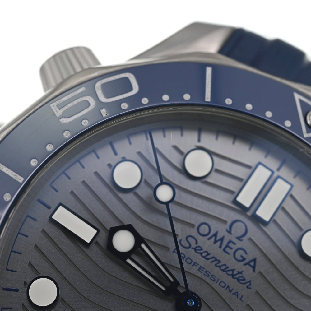 with paper OMEGA Seamaster 300M CO-AXIAL 210.32.42.20.06.001 gray Dial Automatic Men's
 Watch N#137574