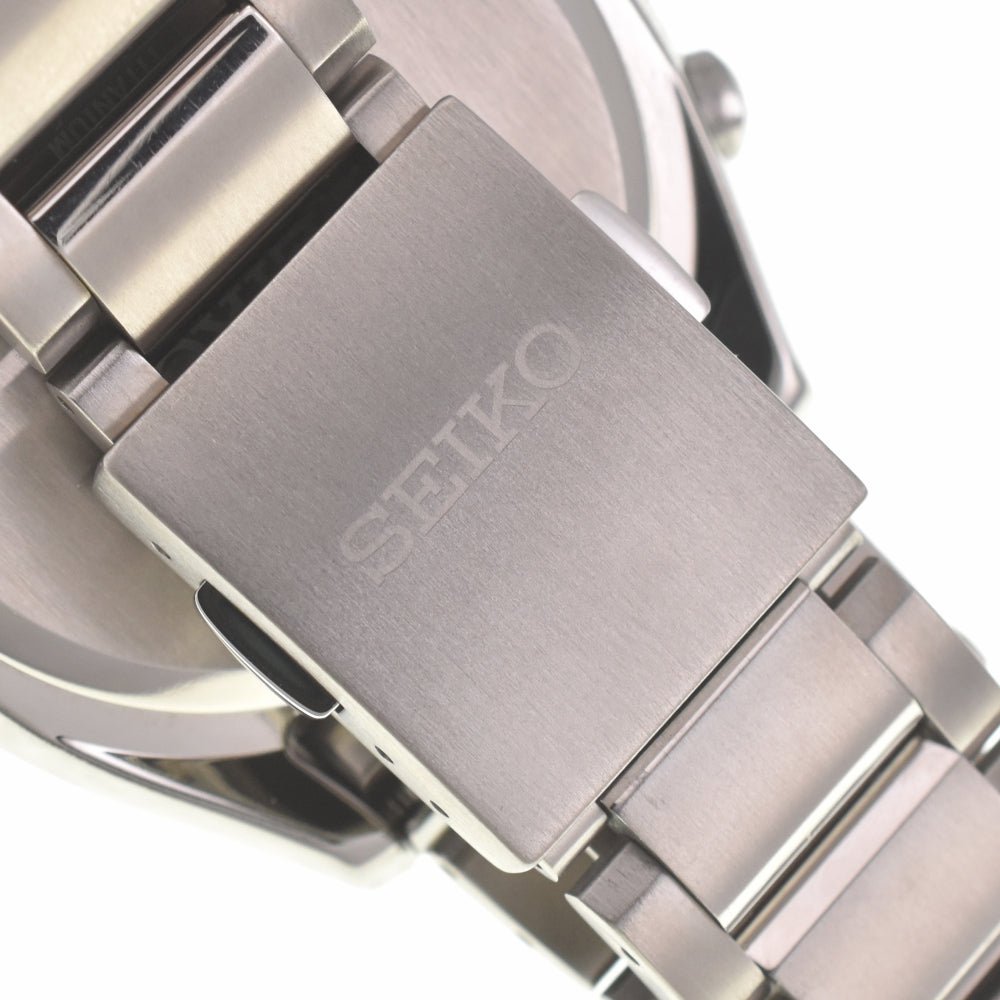 with paper SEIKO Astron SBXY015/8B63-0BA0 Day date black Dial Radio Sync Solar Men's
 Watch C#138722