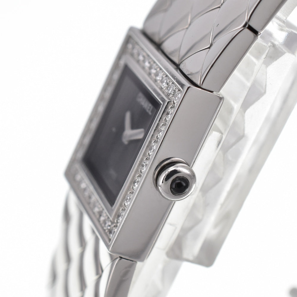 CHANEL Matrasse H0489 Bezel Diamond black Dial Quartz Ladies
 Watch C#138867