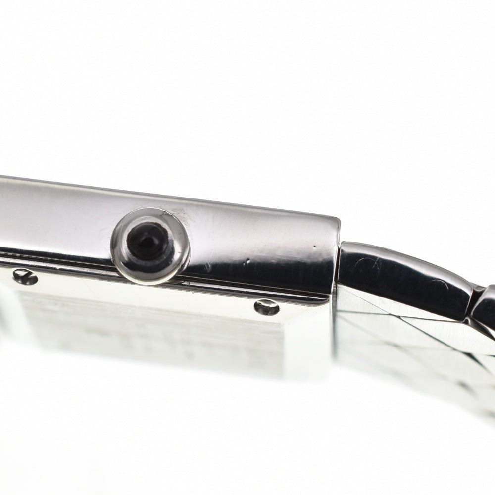 CHANEL Matrasse H0489 Bezel Diamond black Dial Quartz Ladies
 Watch C#138867