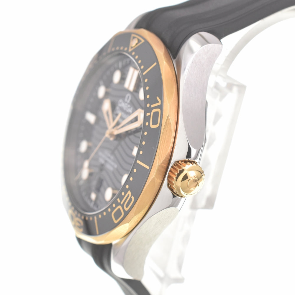 with paper OMEGA Seamaster Diver 300M 210.22.42.20.01.001 Master chronometer black Dial Automatic Men's
 Watch K#140163