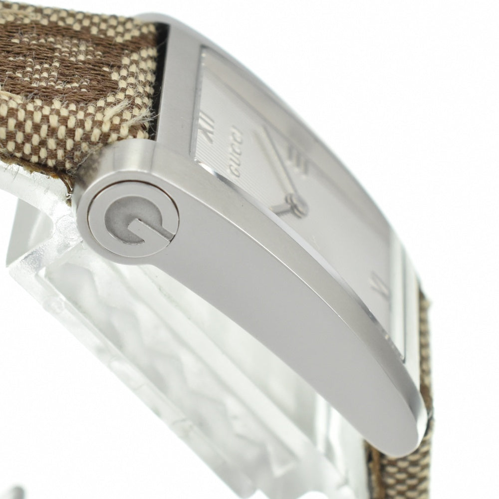 with paper GUCCI G Metro 8600J Silver Dial Quartz Unisex
 Watch M#140645