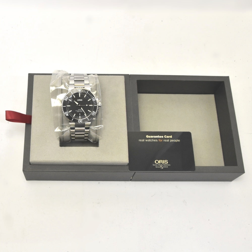 with paper ORIS Aquis Date 01 733 7730 4154-07 8 24 05PEB black Dial Automatic Men's
 Watch G#142301