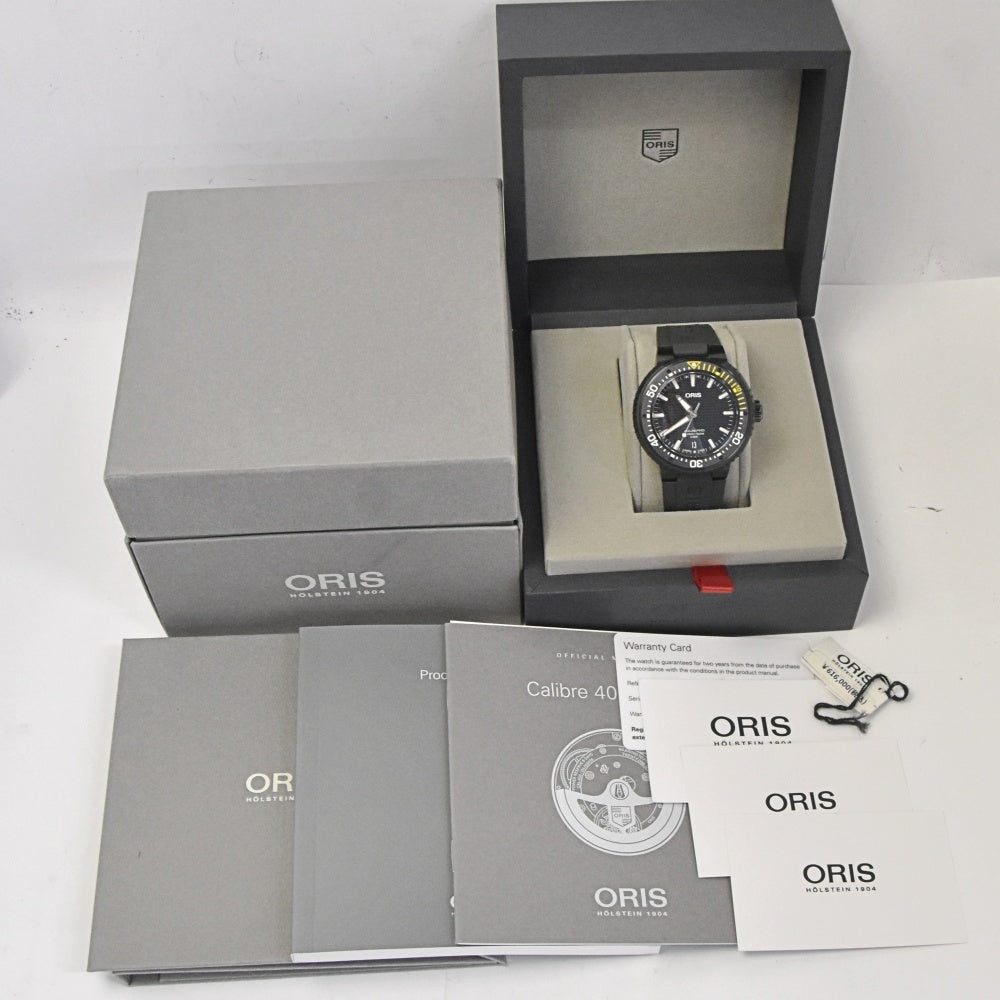 with paper ORIS Aquis Pro Date Caliber 400 01 400 7767 7754 Titanium / rubber black Dial Automatic Men's
 Watch I#142573