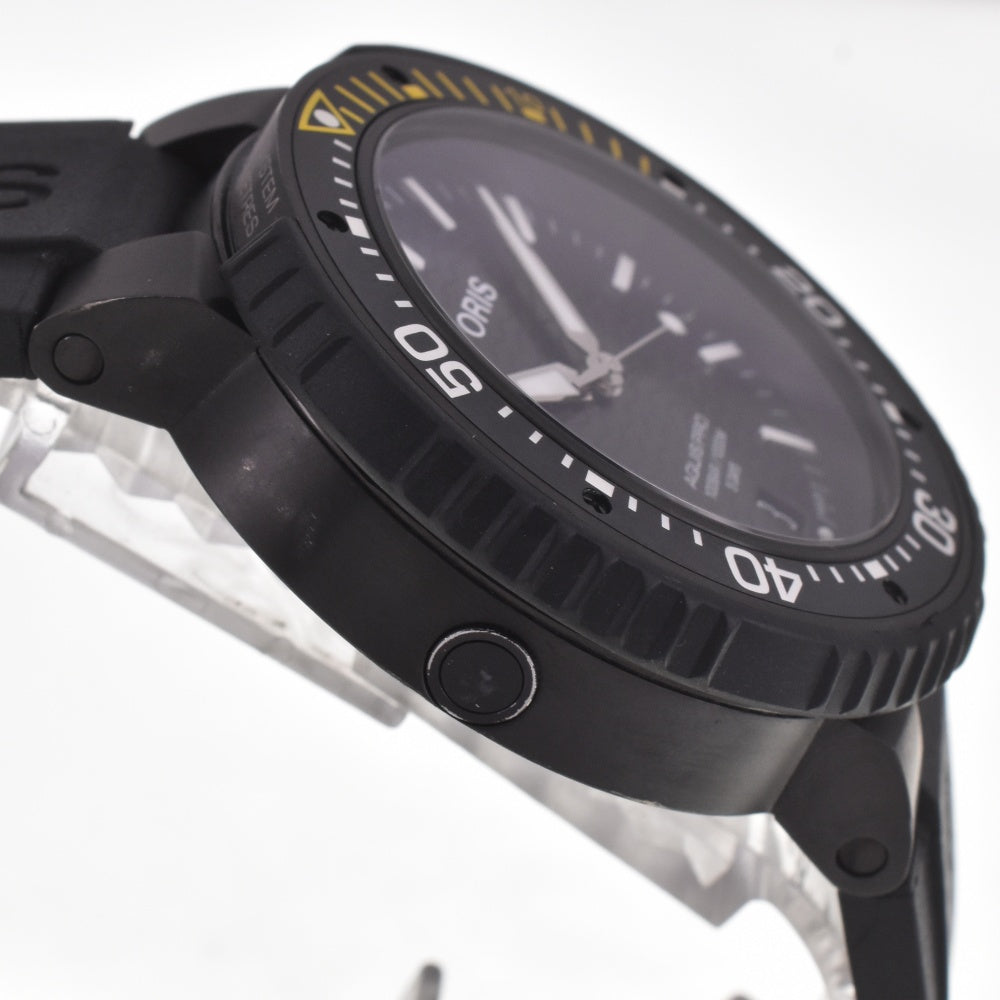 with paper ORIS Aquis Pro Date Caliber 400 01 400 7767 7754 Titanium / rubber black Dial Automatic Men's
 Watch I#142573