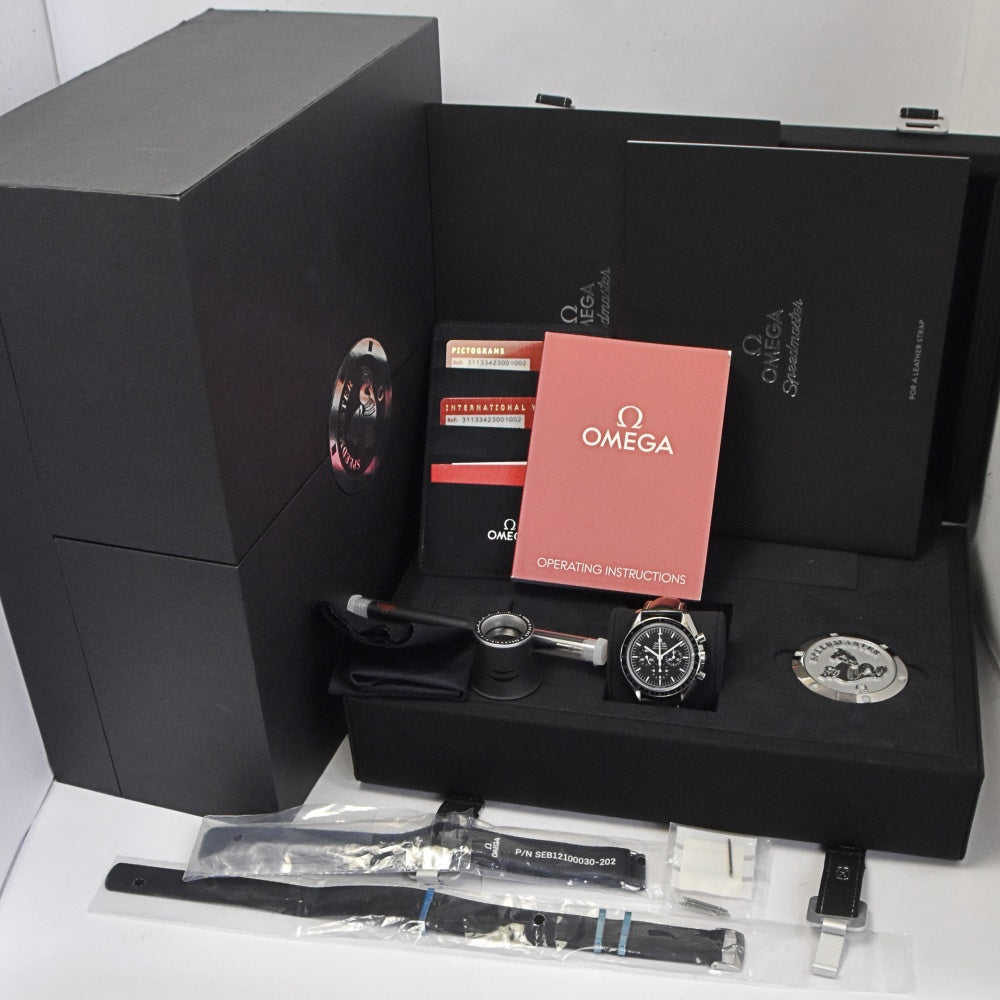 with paper OMEGA Speedmaster Moonwatch Professional 311.33.42.30.01.002 black Dial Hand Winding Men's
 Watch N#143241