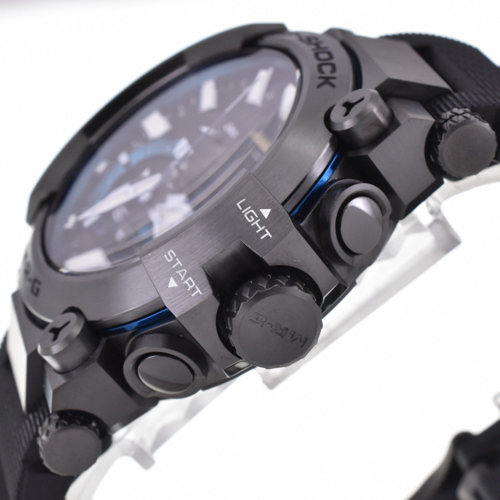 with paper CASIO G-SHOCK MR-G Frogman MRG-BF1000R-1AJR black Dial Radio Sync Solar Men's
 Watch N#143341