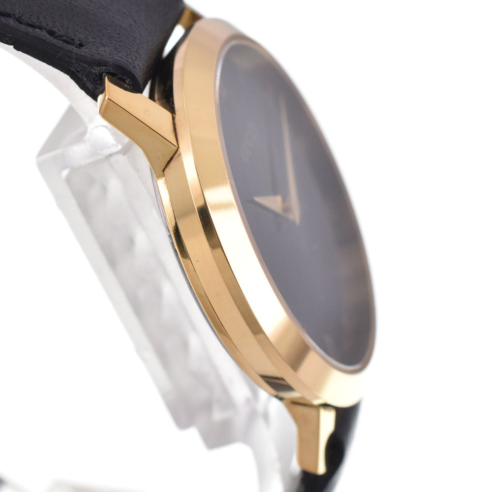 GUCCI 2200M Gold Plated / Leather black Dial Quartz Men's
 Watch B#144135