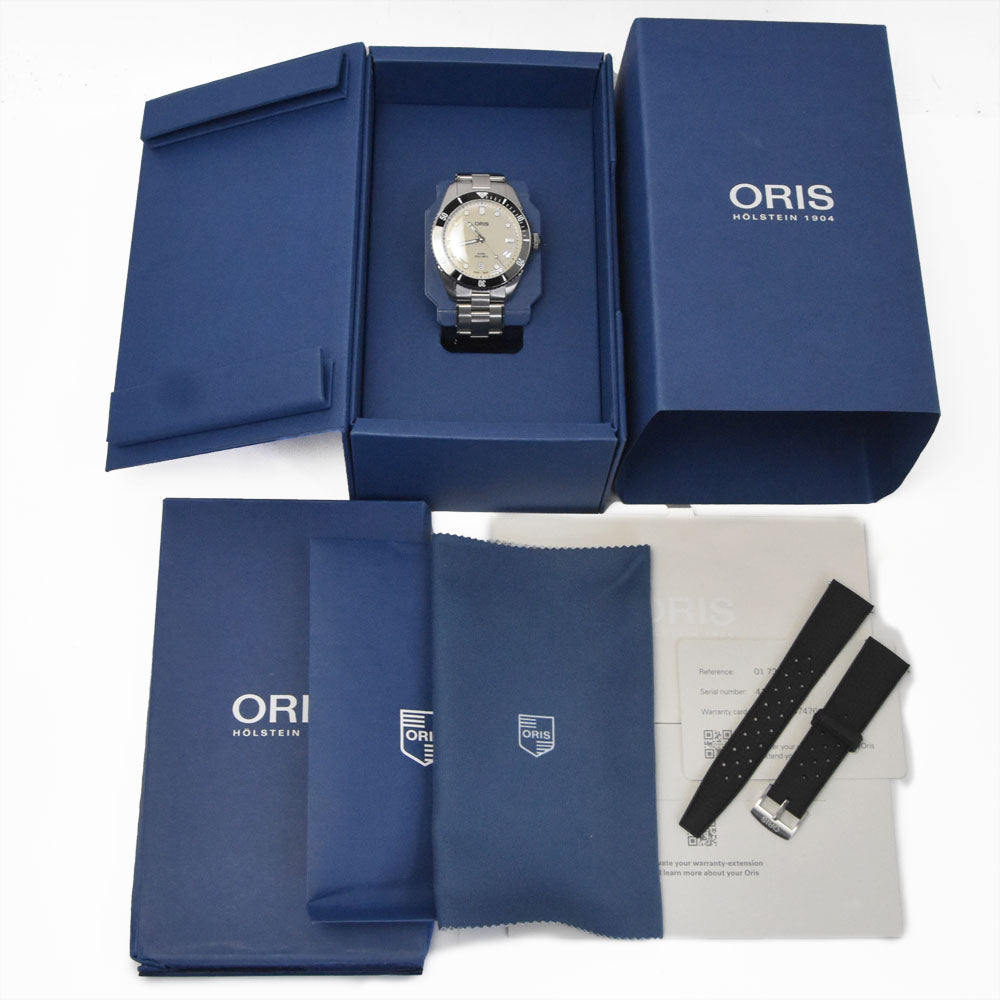 with paper ORIS Divers 01 733 7795 4051 Date Brown Dial Automatic Men's
 Watch C#146997