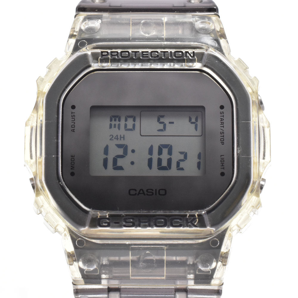 CASIO G-SHOCK DW-5600SK LCD/Silver Dial Quartz Unisex
 Watch I#147596