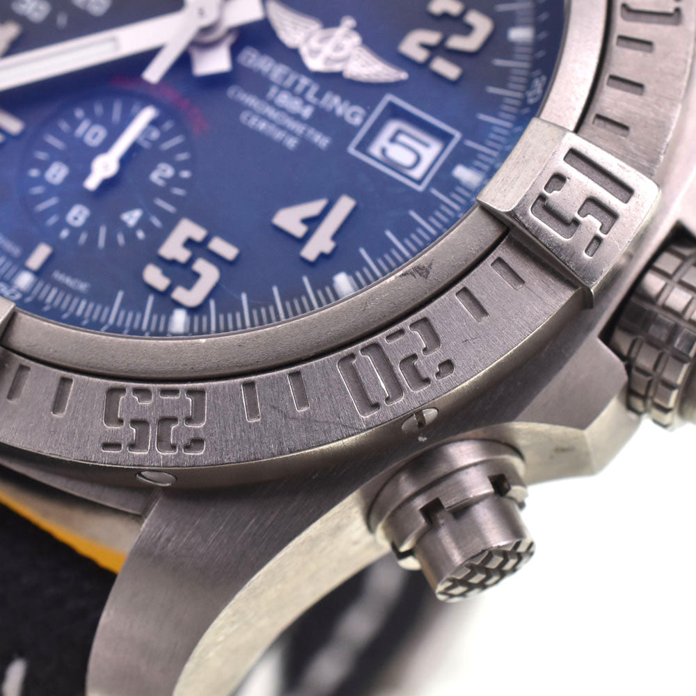 BREITLING Avenger Bandit E13383 Chronograph gray Dial Automatic Men's
 Watch I#148038