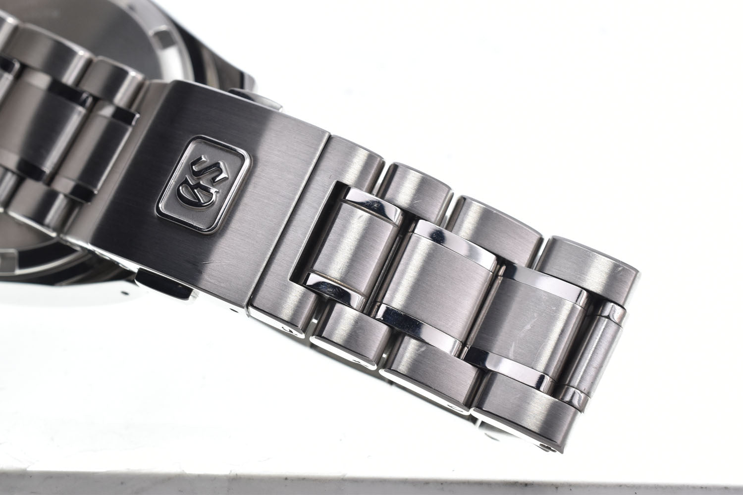 with paper SEIKO Grand Seiko 9F83-0AH0/SBGT035 Silver Dial Quartz Men's
 Watch P#149165