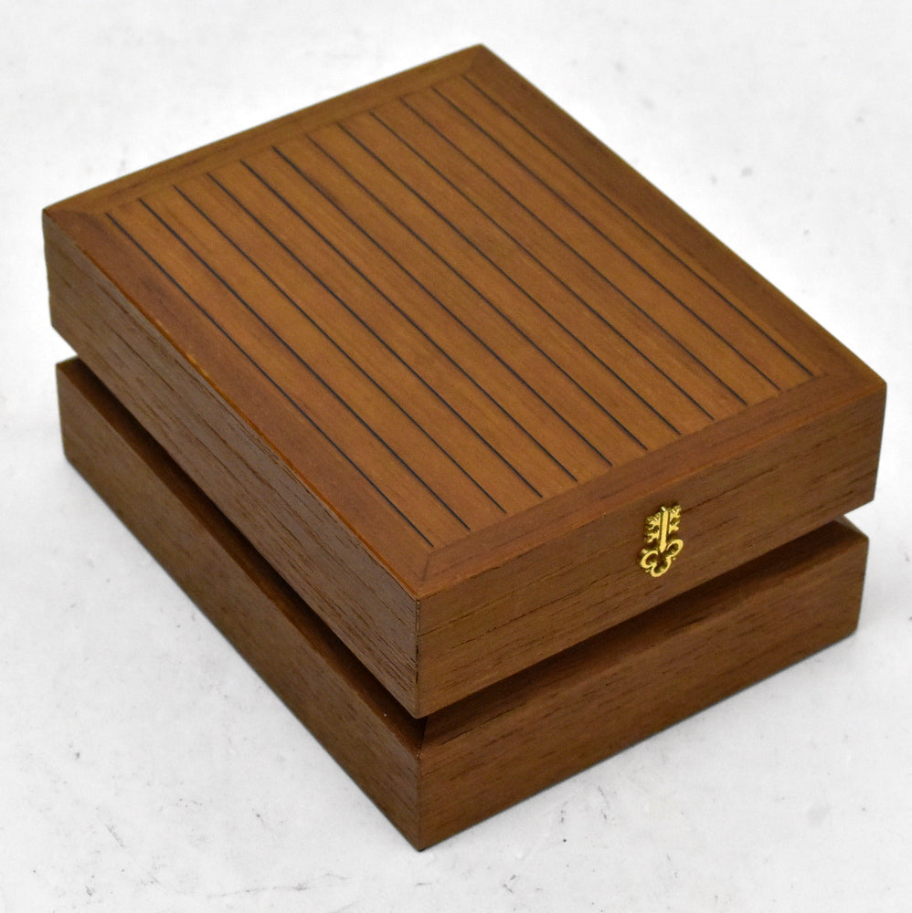 CORUM Watch case Unisex
 Watch Z#V1138
